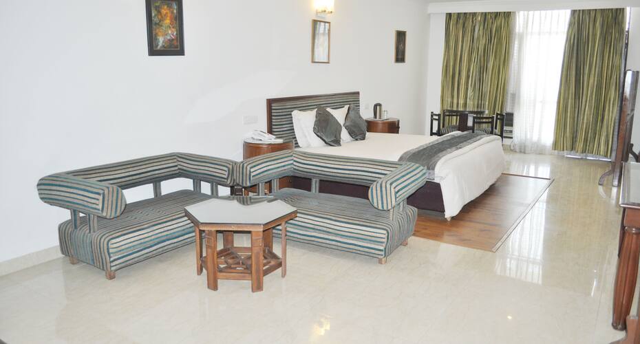 Jai Ma Inn Hotels, Katra 3